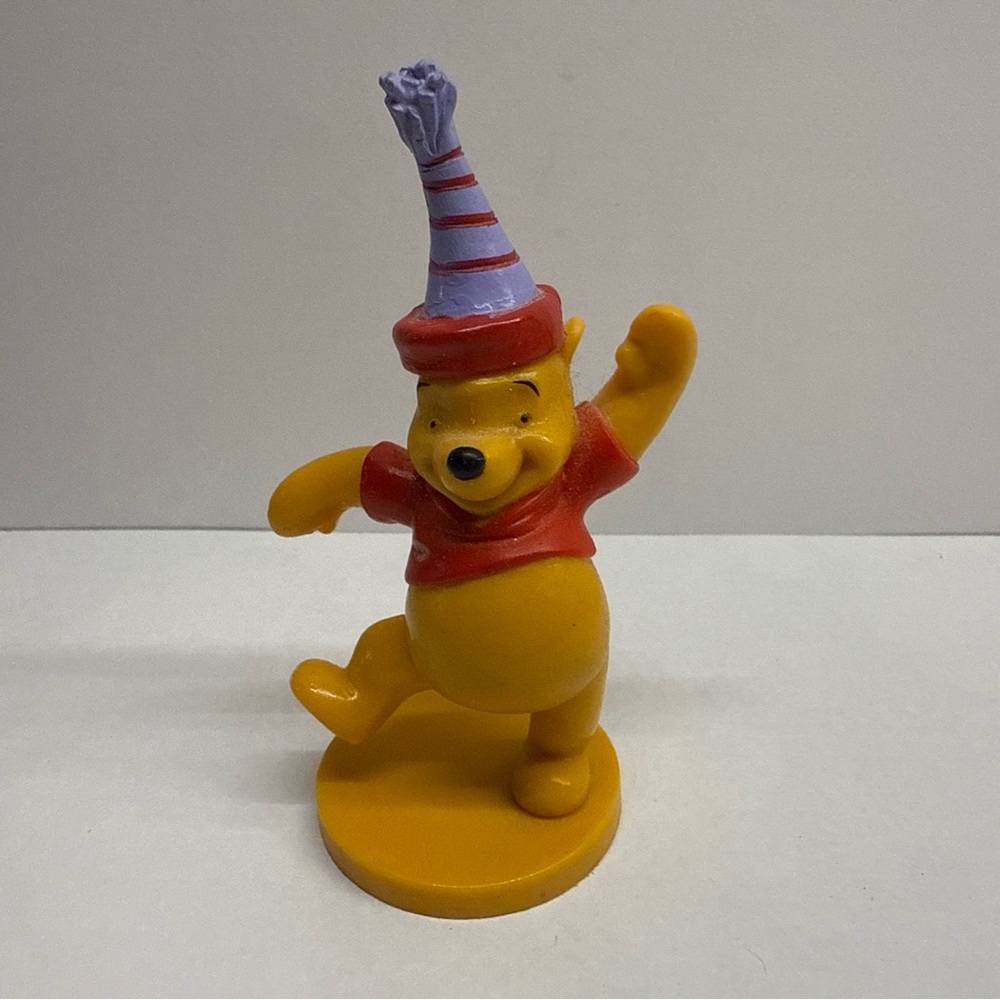Playful Bear Party Figurine - Yellow and Red